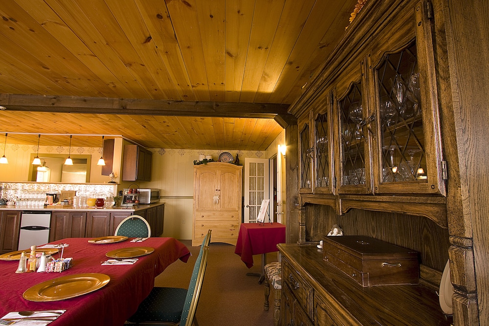 Bromley View Inn - photo 41