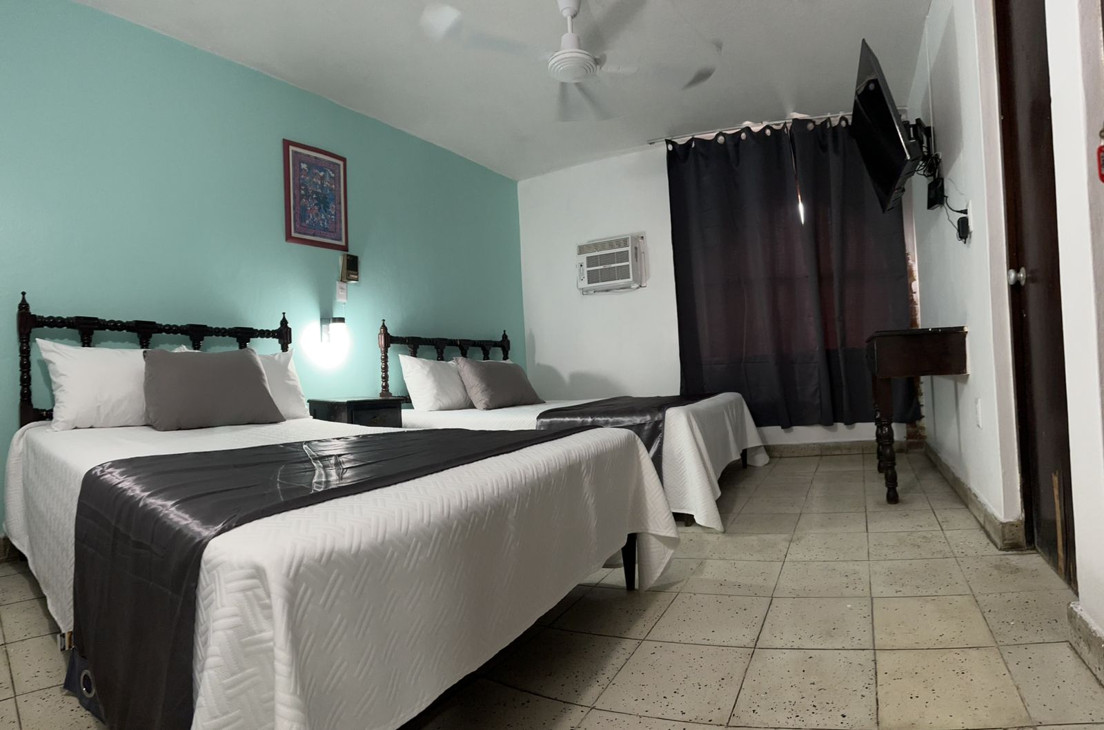 Hotel Santa Barbara