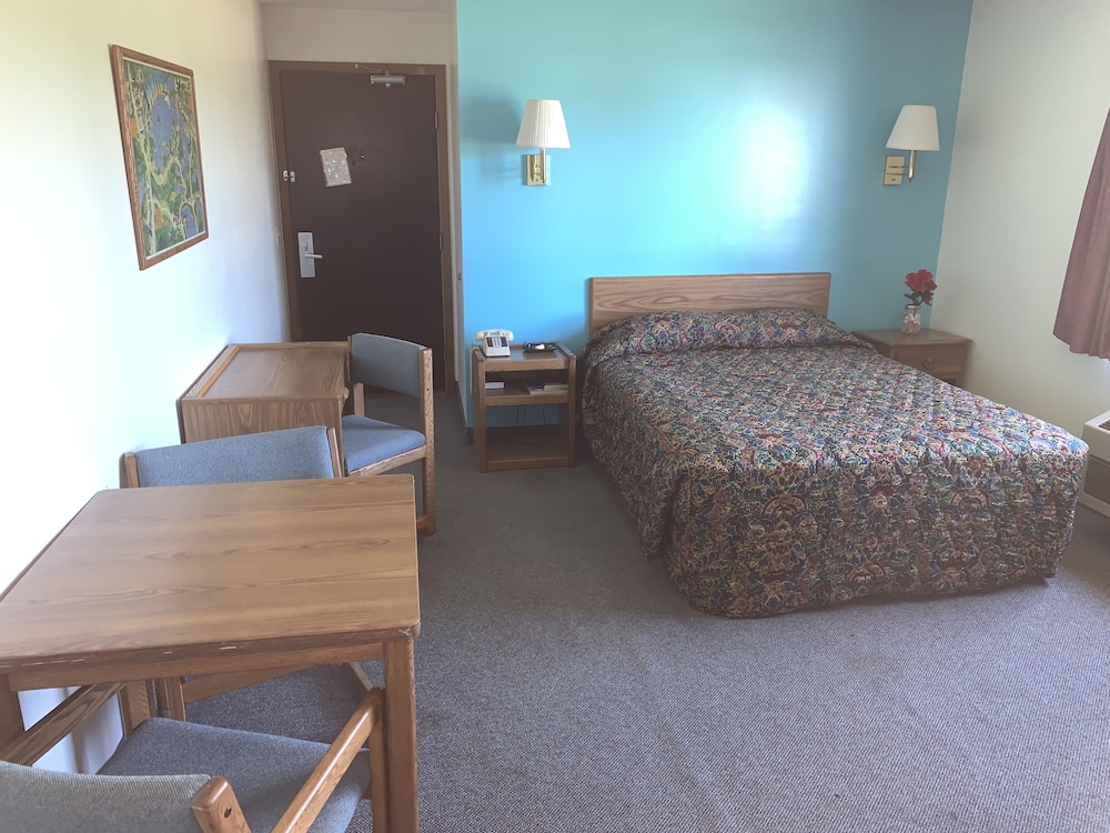 Rodeway Inn Pine River - photo 8