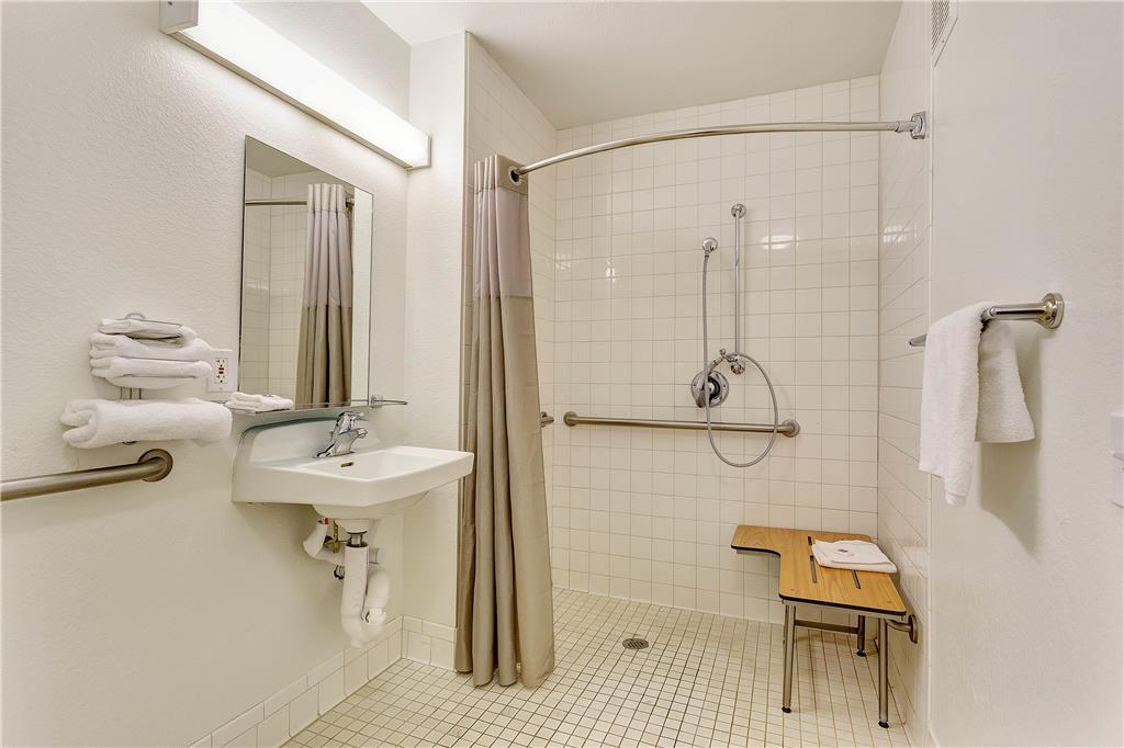 Motel6 Santa Rosa South - photo 15