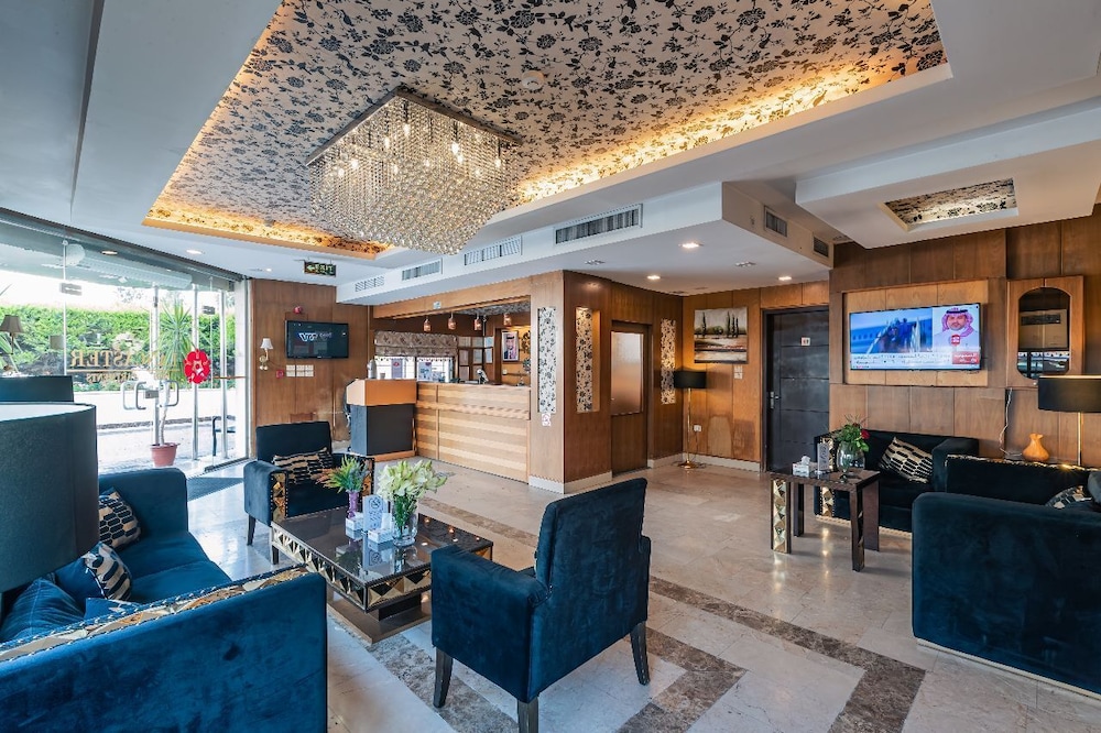 Lancaster Hotel Apartments Gardens