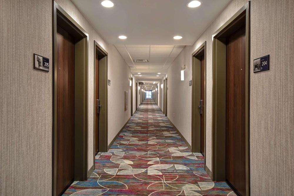 Hampton Inn Pleasant View TN - photo 30