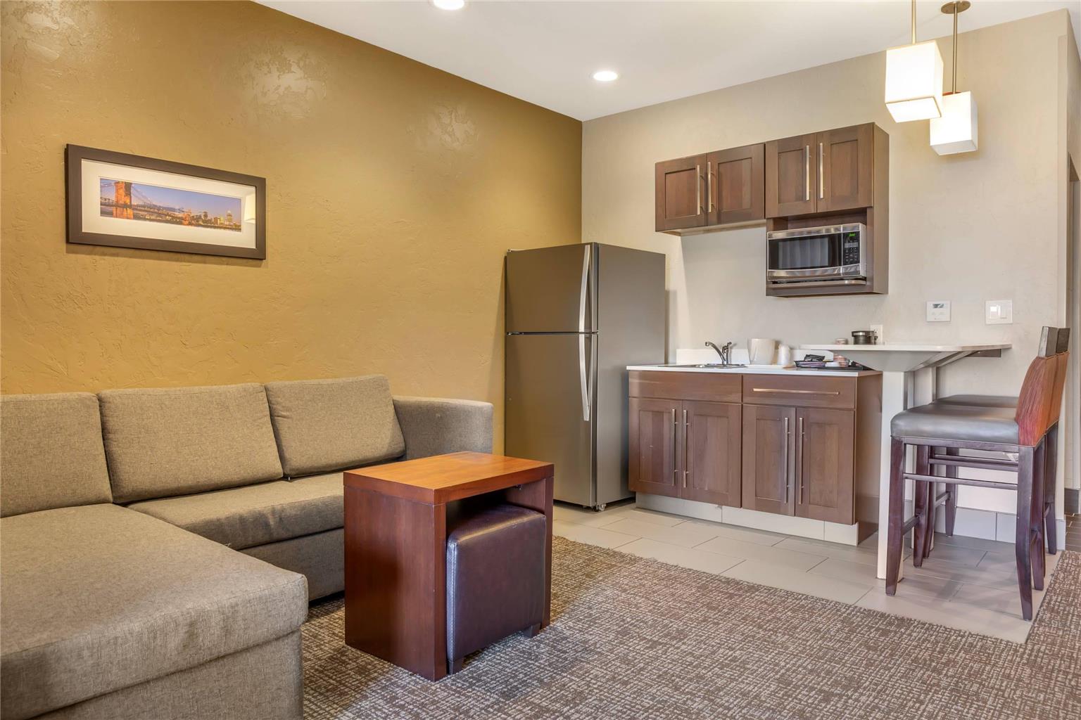 Comfort Suites Florence Cincinnati South - photo 19