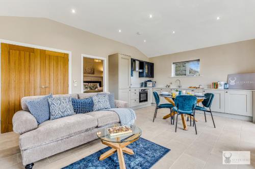 Cozy 1 Bedroom Slate Lodge Retreat 19505591 — Swadlincote