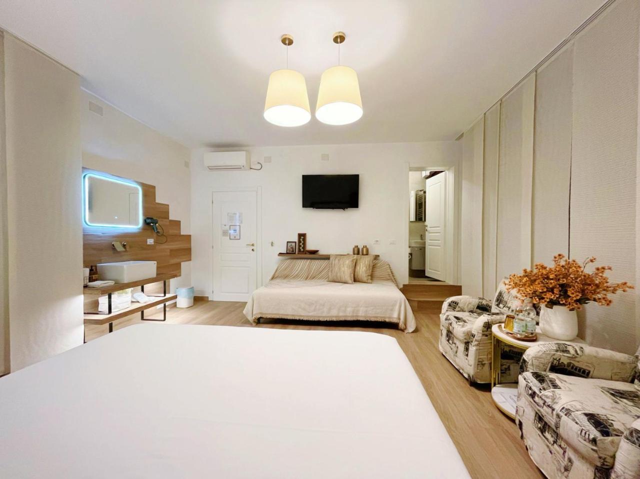 Thalia Room Venezia Mestre — carbon neutral stay, Mestre