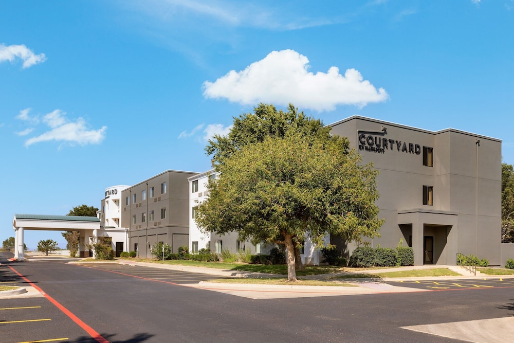 Courtyard by Marriott Amarillo West Medical Center - photo 37