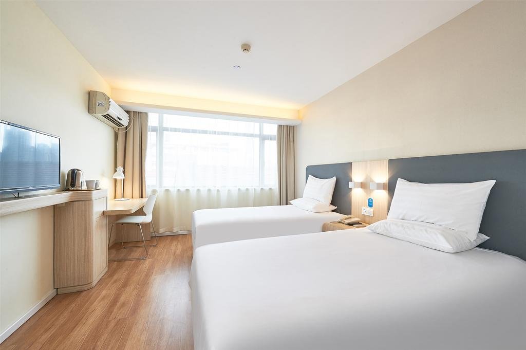 Hanting Hotel - carbon neutral hotel in Pingyin