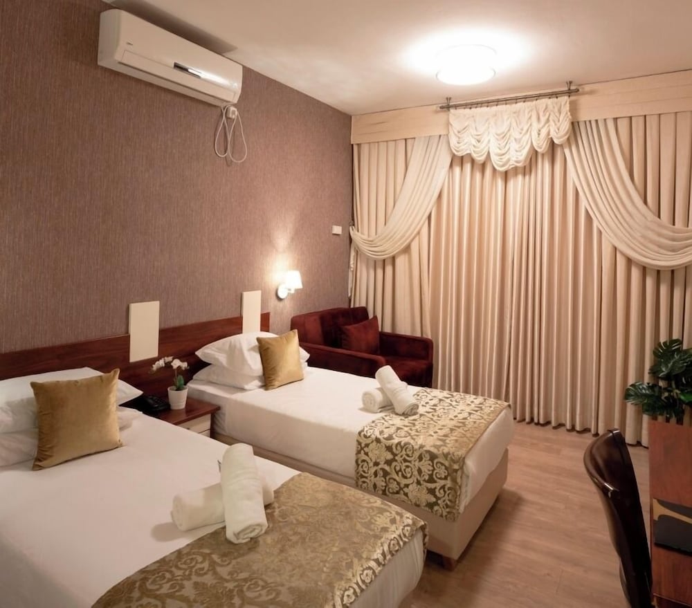 Aristocrat Hotel in Bnei Brak, Israel