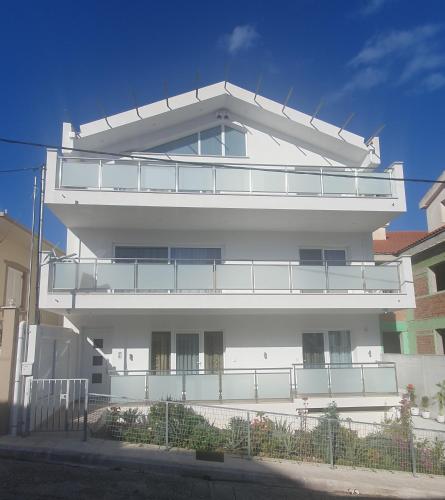 Artemis Apartment Argostoli — 4-Star Luxury Hotel in Argostolion, Greece