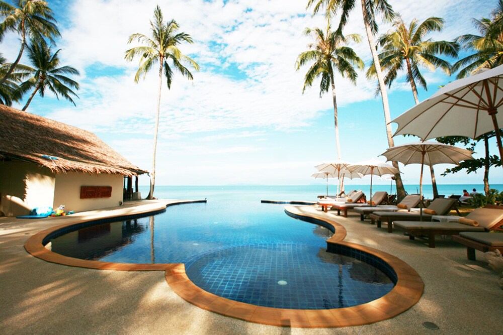 Lipa Lodge Beach Resort in Koh Samui, Thailand