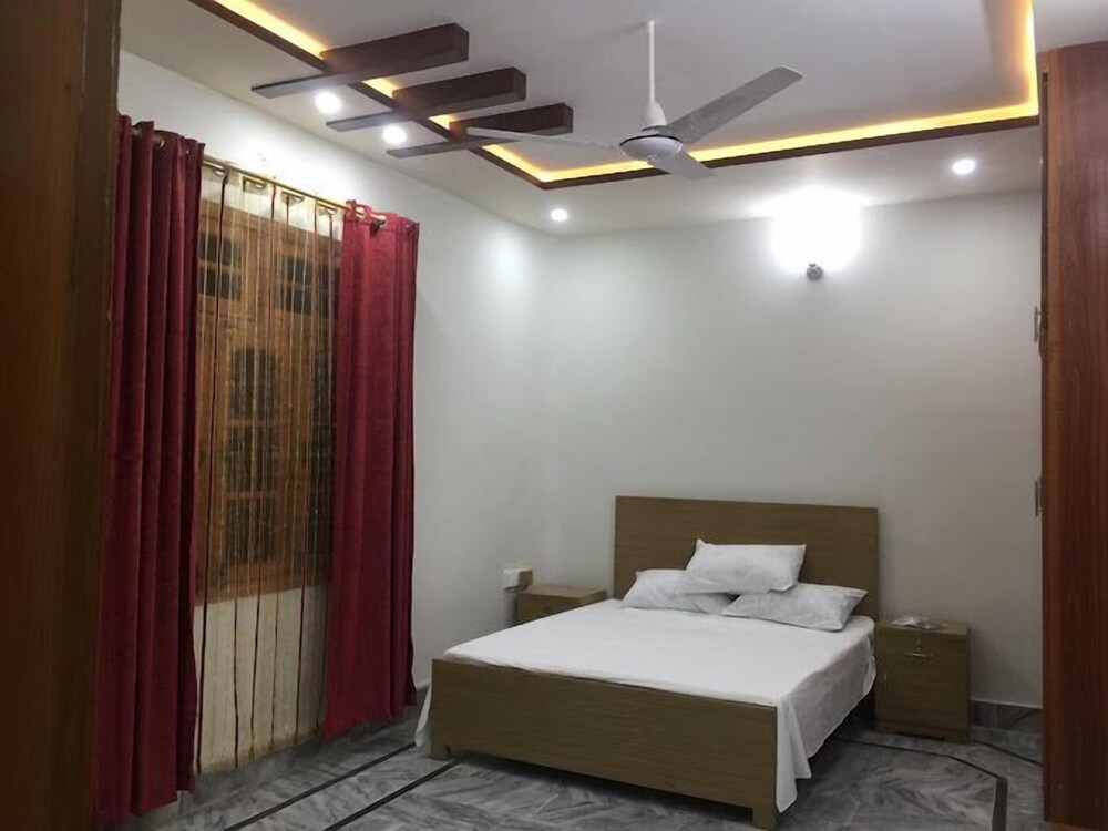 Hoti Inn in Mardan, Pakistan