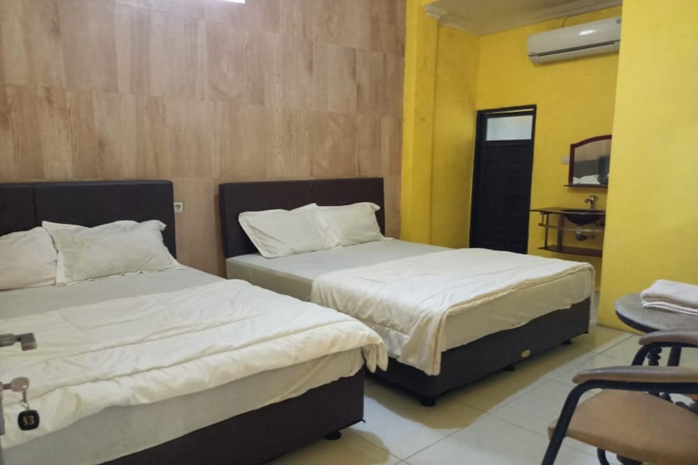 Oyo 91232 Hotel Garuda — Sumenep
