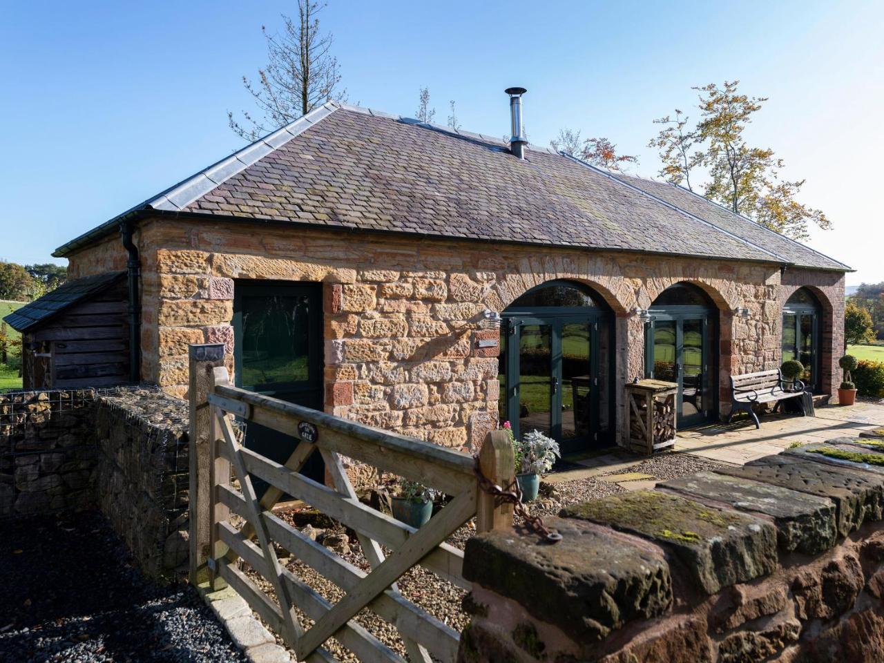 Cart Shed — 5-Star Luxury Hotel in Mauchline, United Kingdom
