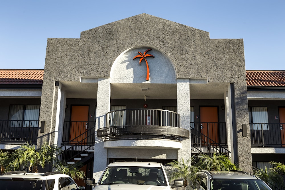 Canoga Hotel - photo 19