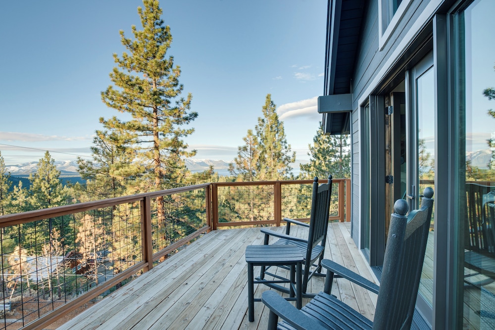 Stateline Mountain Cabin: 3 Mi to Heavenly Resort - photo 2