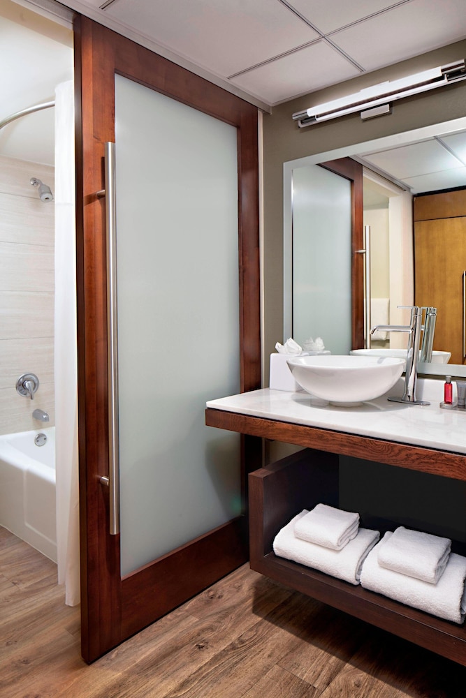 San Antonio Marriott Northwest Medical Center - photo 20