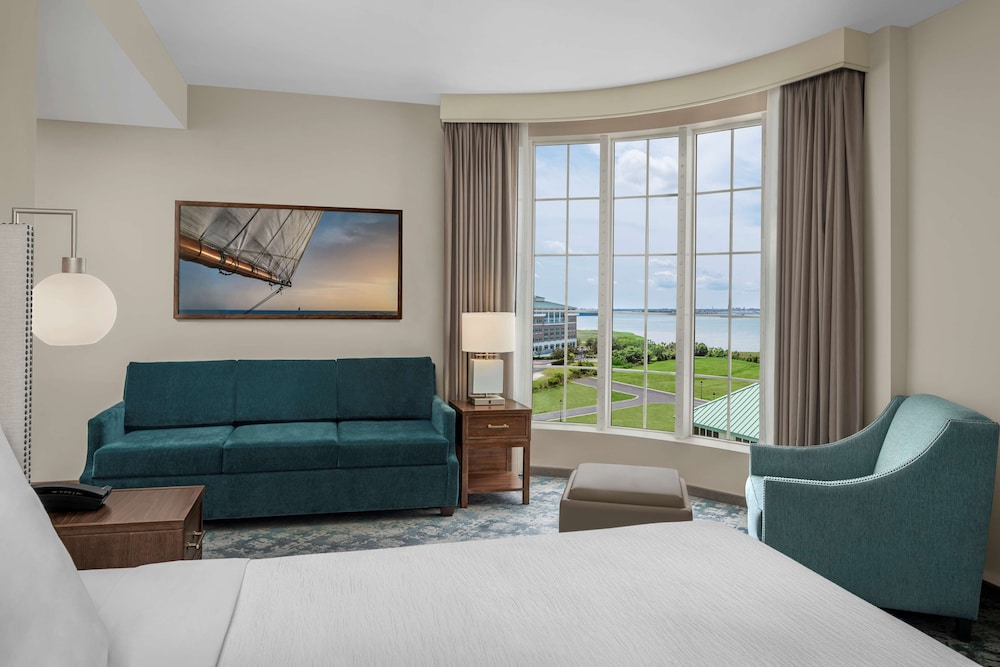 Embassy Suites by Hilton Charleston Harbor Mt. Pleasant - photo 7