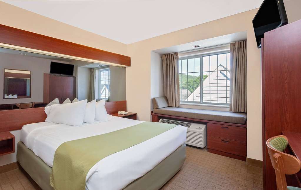 Microtel Inn & Suites by Wyndham Wellsville - photo 6