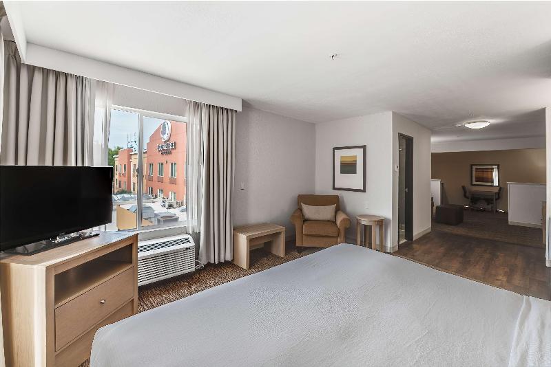 DoubleTree by Hilton Hotel Vancouver - photo 55
