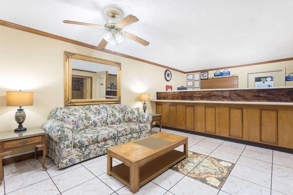 Days Inn Ashburn - photo 7