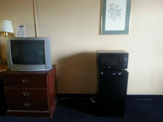 America's Best Inn Clarksville Louisville - photo 19