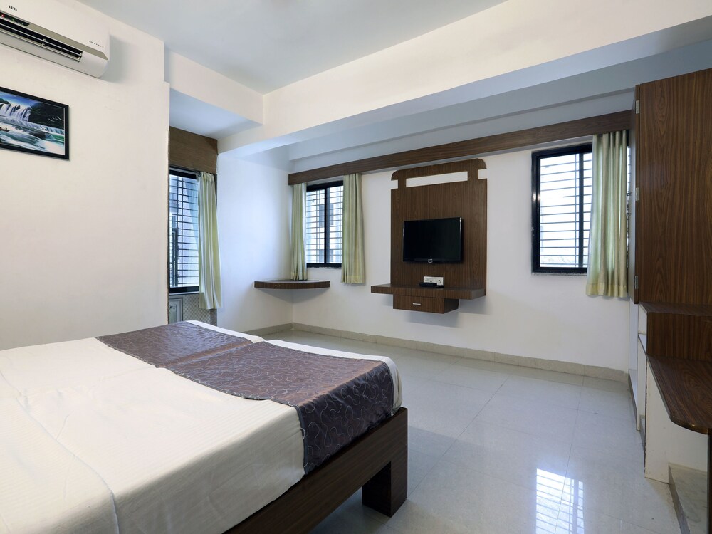 Oyo 12810 Hotel Iris — Aurangabad — photo 5