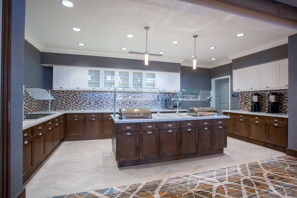Homewood Suites by Hilton Reston - photo 32