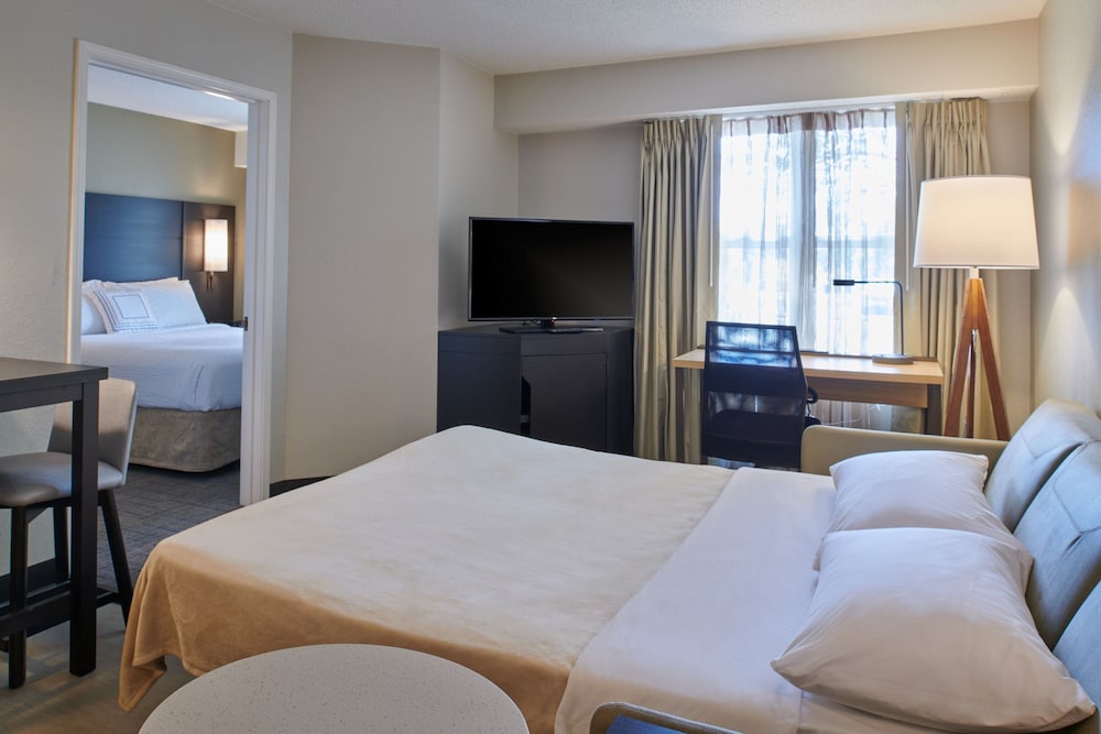 Residence Inn by Marriott Detroit Novi - photo 13