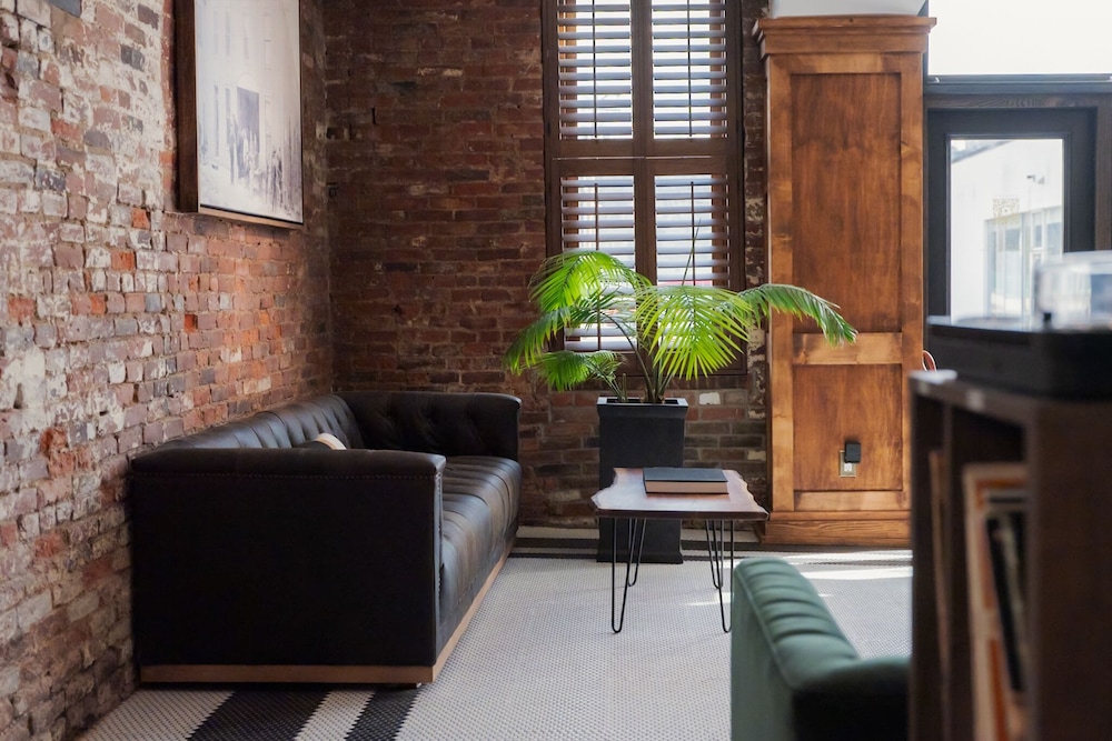 The Chandler Hotel - photo 5