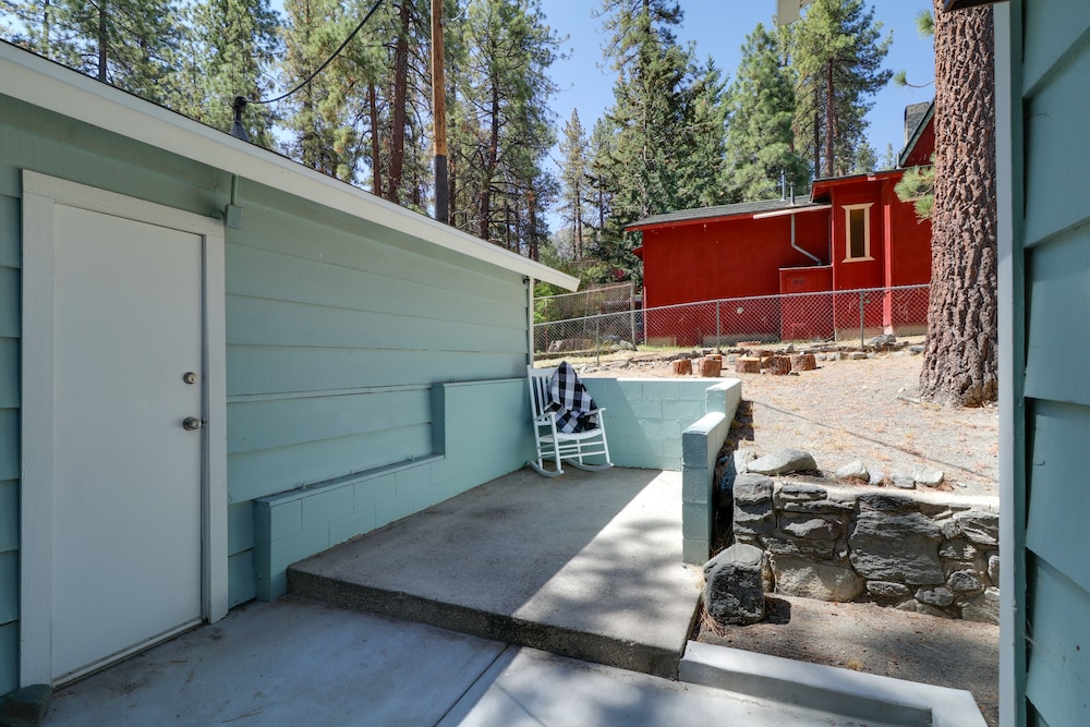 Wrightwood Cabin 4 Mi to Mtn High Resort - photo 23