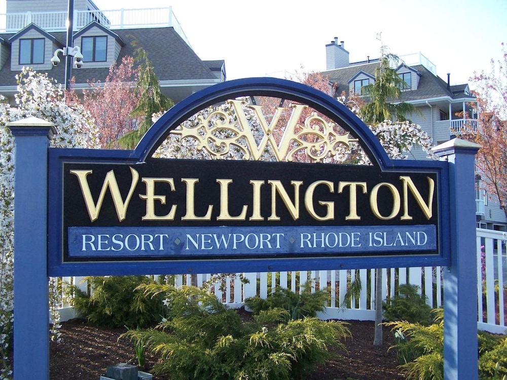 Wellington Resort in Newport, United States
