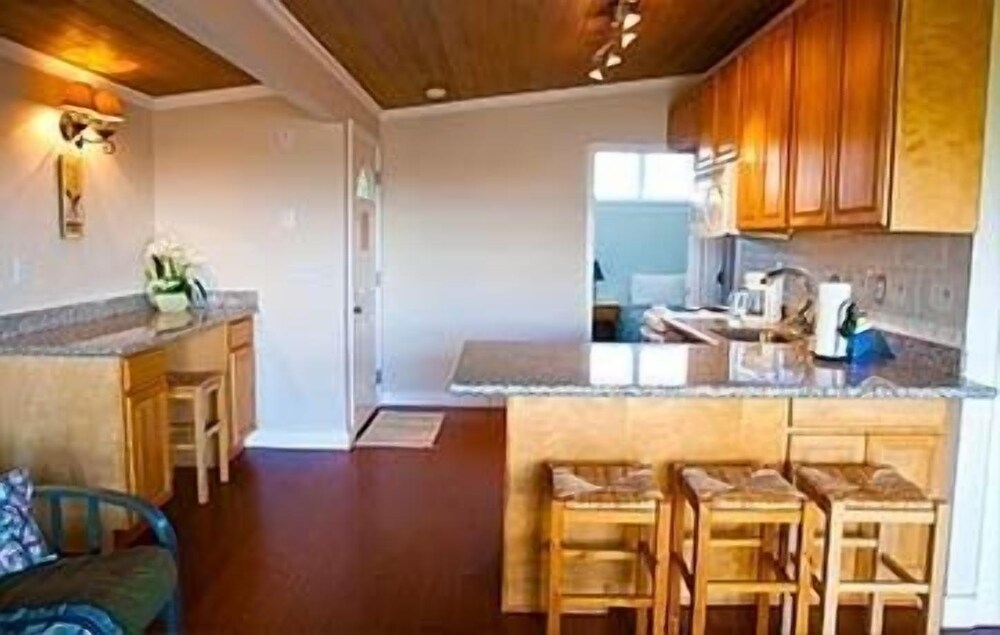 Beachwood Condos & Resort - photo 31