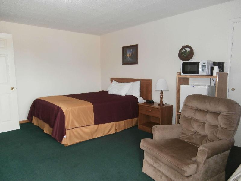 Americas Best Value Inn Suburban Motel - photo 12