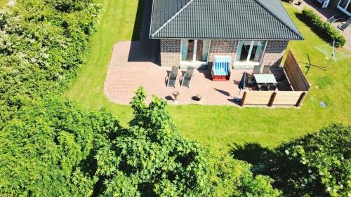 Bauernhof Claussen Haus Schwalbe — 4-Star Luxury Hotel in Fehmarn, Germany