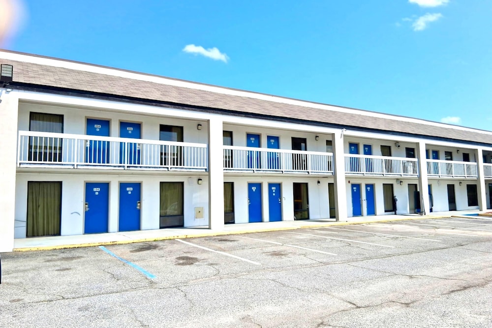 Motel 6 Metter GA - photo 20