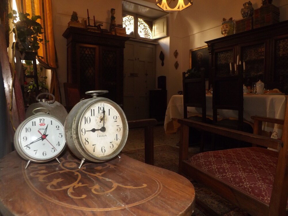 Dragonfly Rooms — Avola — photo 5