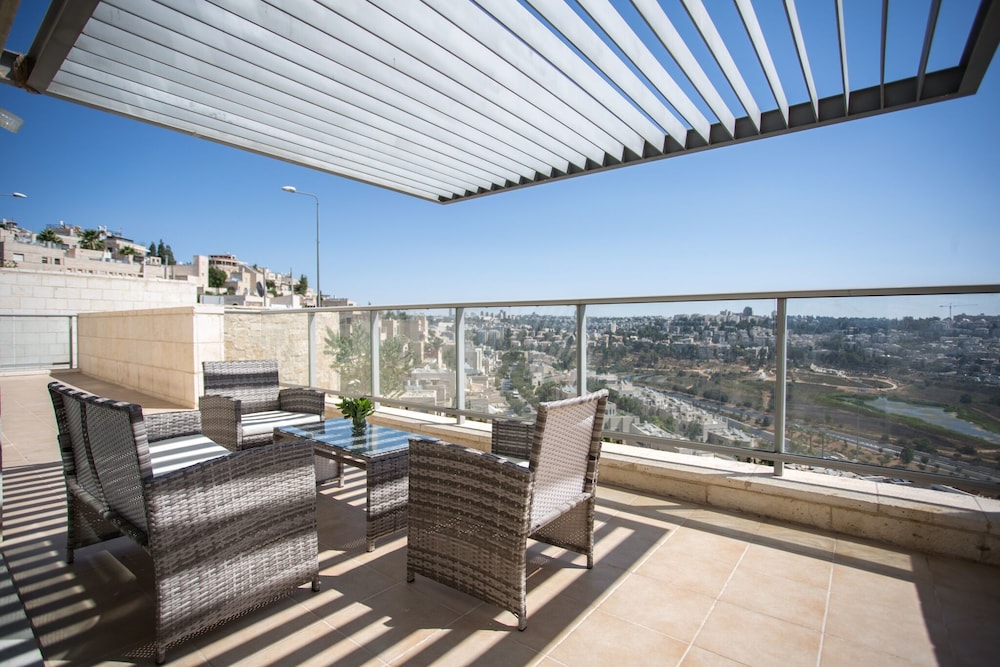 Holyland Tower - carbon neutral hotel in Jerusalem