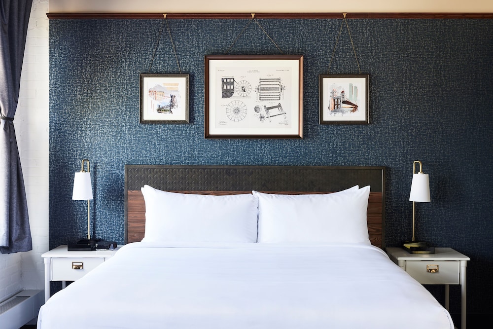 The Confluence Hotel - photo 6