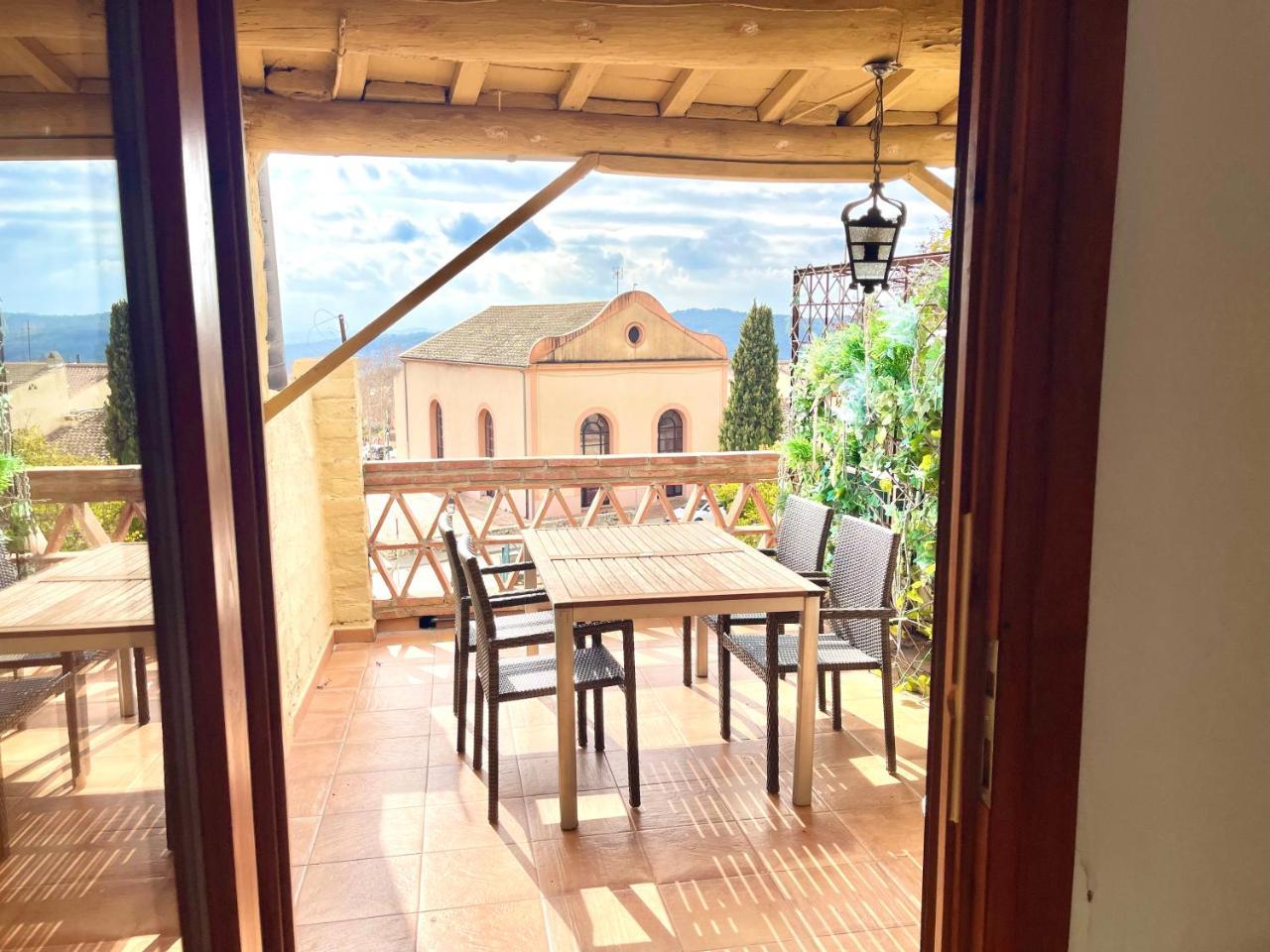 Old Town Montserrat — hotel in Collbato