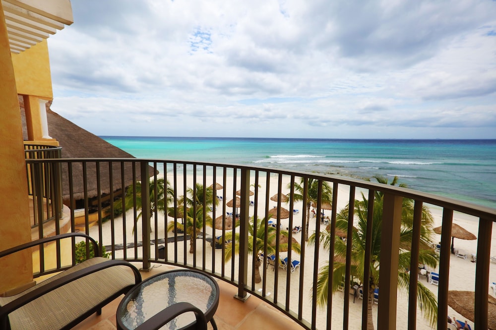 Beach/Ocean View