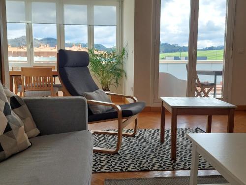 Espacio amplio y luminoso — 4-Star Luxury Hotel in Zumaia, Spain