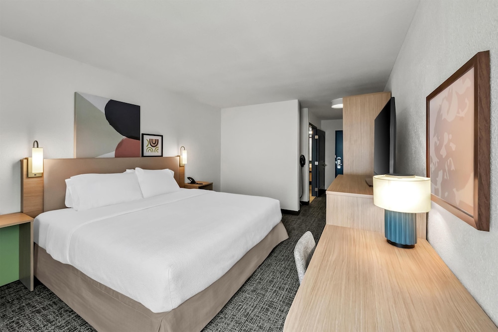 Spark by Hilton Spring Lake Fayetteville - photo 10