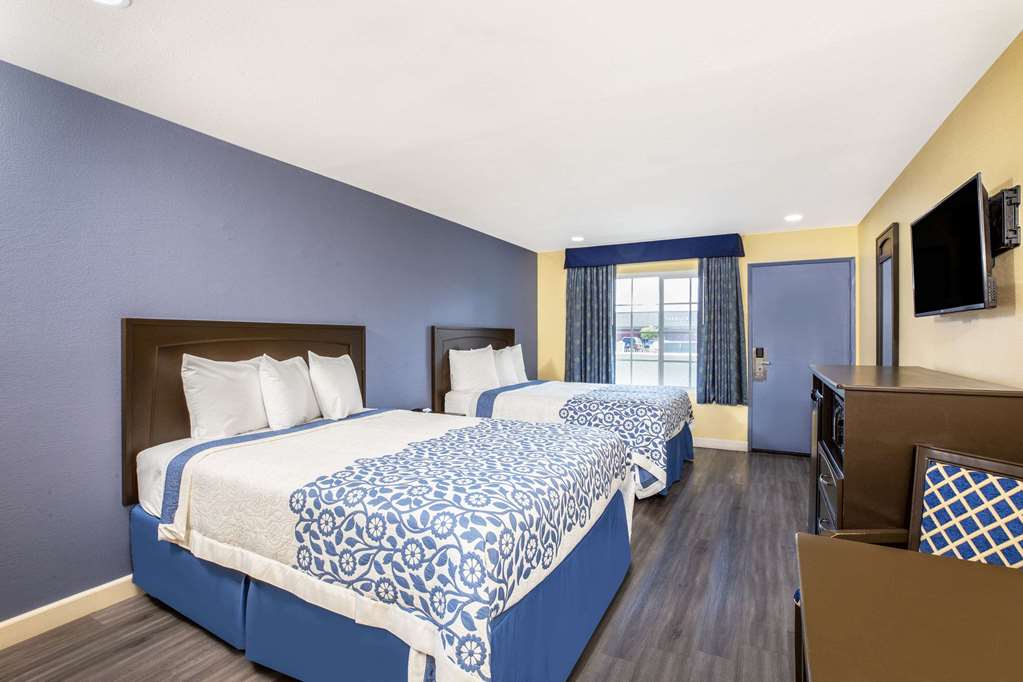 Days Inn by Wyndham Banning Casino Outlet Mall - photo 8