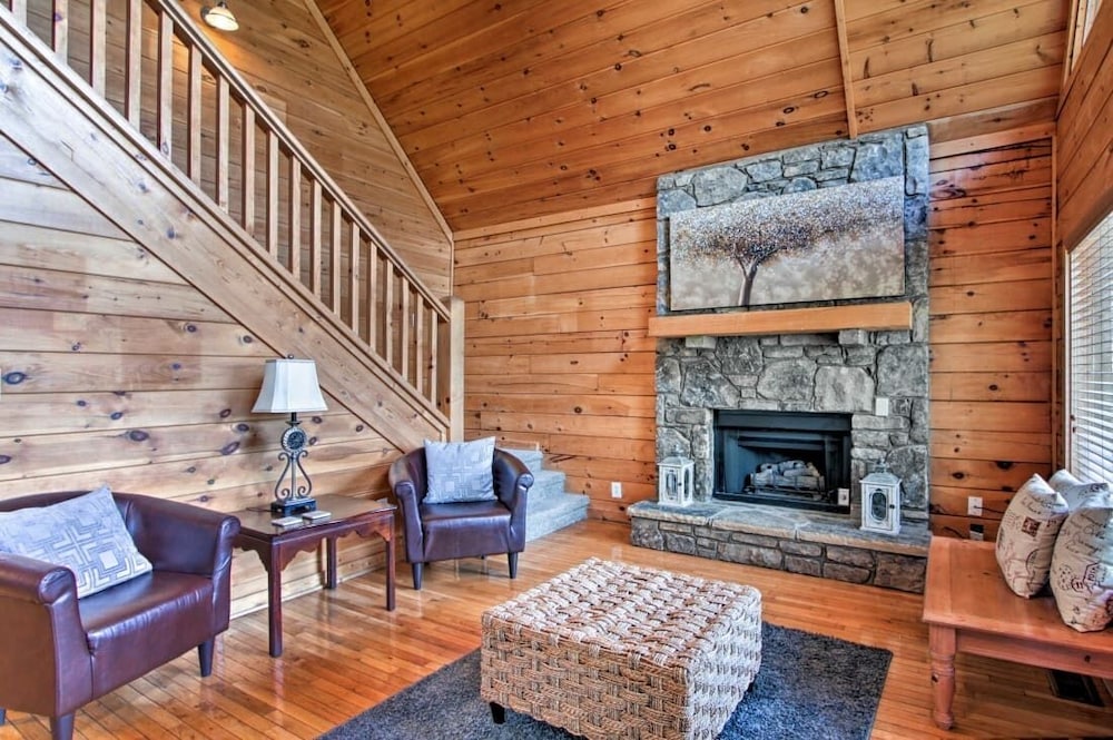 Mountaintop Manor - photo 17
