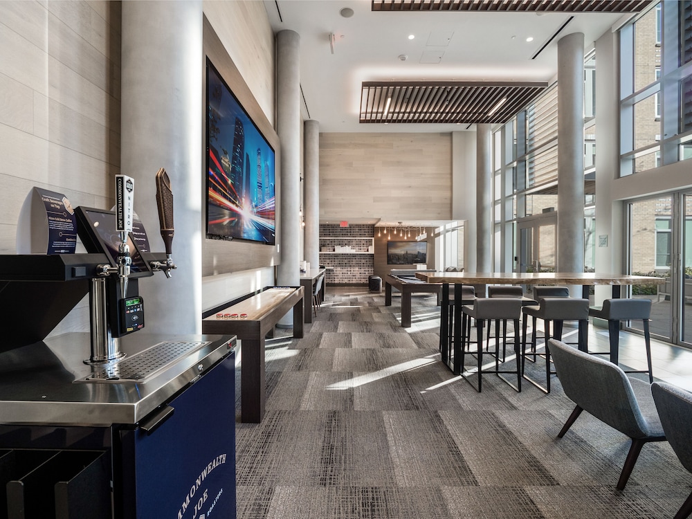 Global Luxury Suites Crystal City - photo 110