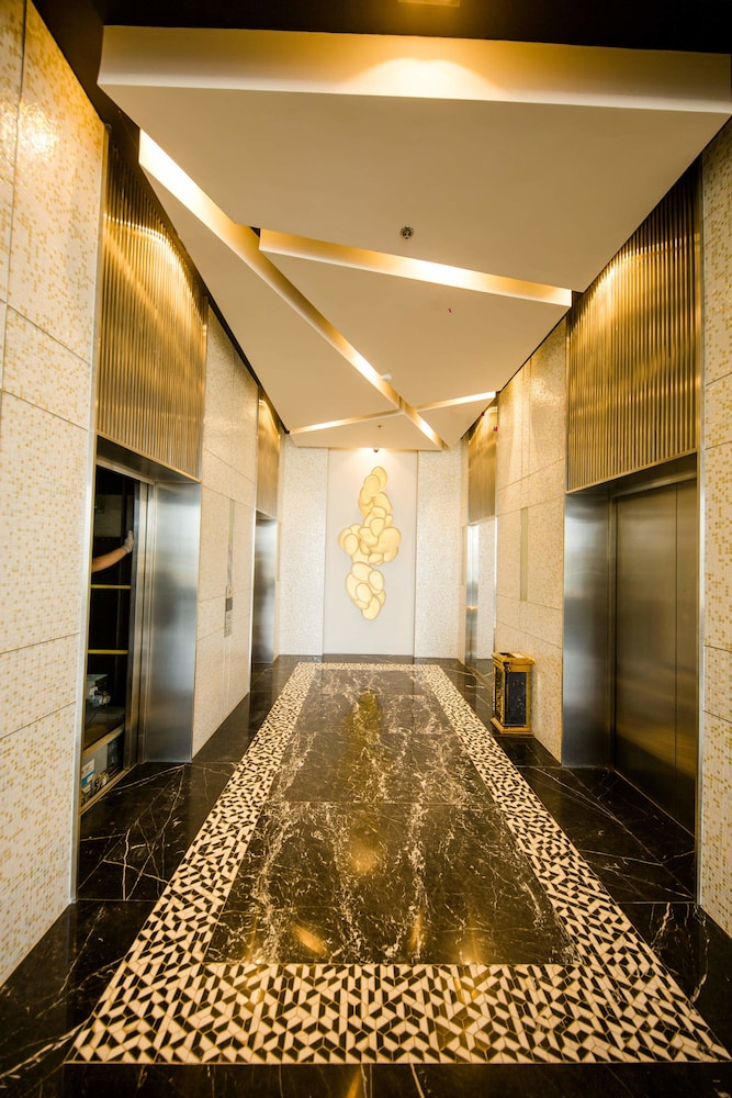 Quinter Central Nha Trang — 5-Star Luxury Hotel in Nha Trang, Vietnam