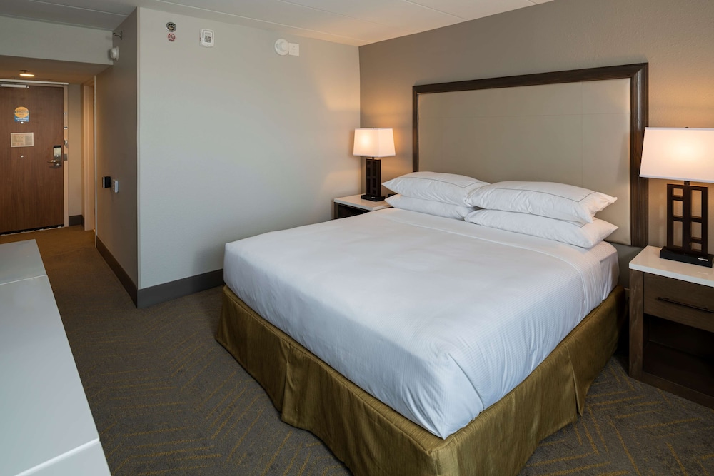DoubleTree by Hilton Madison East WI - photo 42