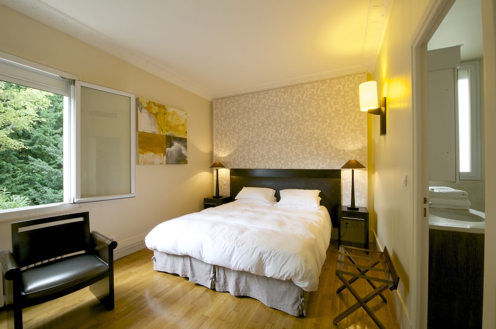 La Villa Paris — 4-Star Luxury Hotel in Paris, France