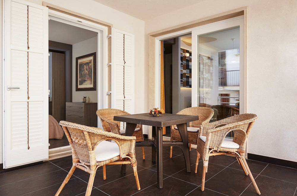 Casa Vacanza Talia CaseSicule few meters from the beach — 4-Star Luxury Hotel in Pozzallo, Italy