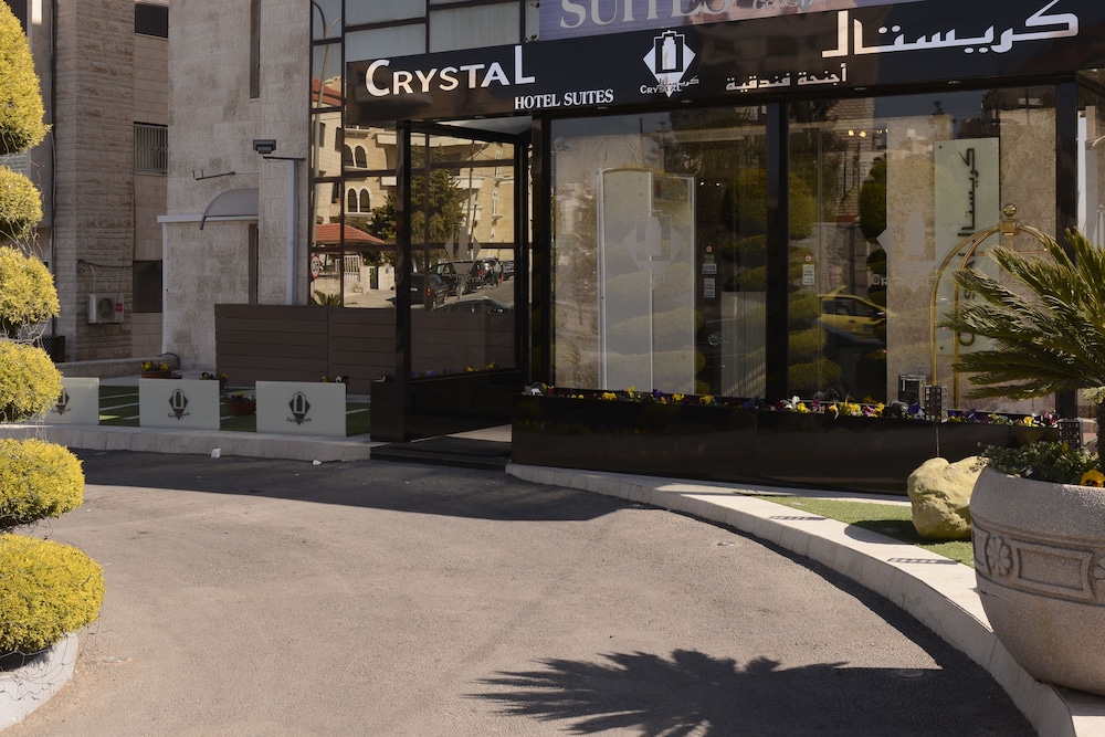 Crystal Suites - carbon neutral hotel in Amman